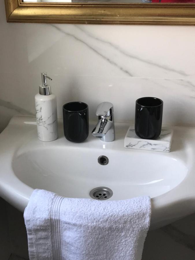 Apartment Aquamarin, Blizu Mora S Pogledom Na More, Za Do 6 Osoba Malinska Eksteriør bilde